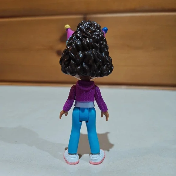Gabby's Dollhouse Girl Doll Character Kids Toy 3.5" Birthday Party Hat Topper - Picture 3 of 6